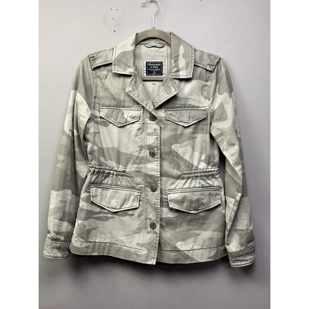 Abercrombie &‎ Fitch Jacket Womens XS Gray Camo pockets Fitted Casual Utility